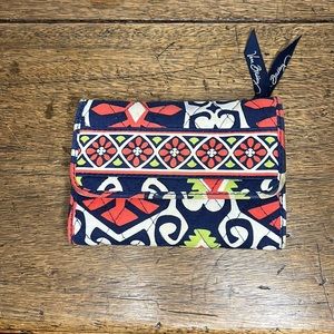 Vera Bradley foldable wallet, light weight